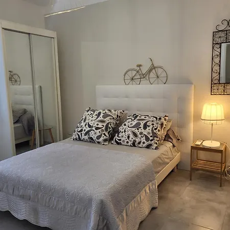 Bas De Lola Avec Piscine Villa